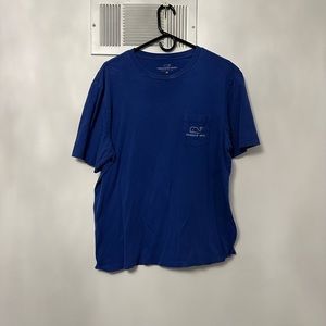 Vineyard vines t shirt